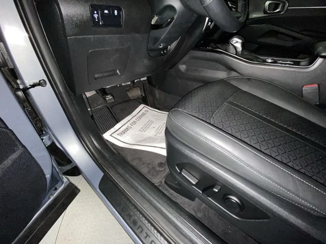 Used 2023 Silver Kia S image 12