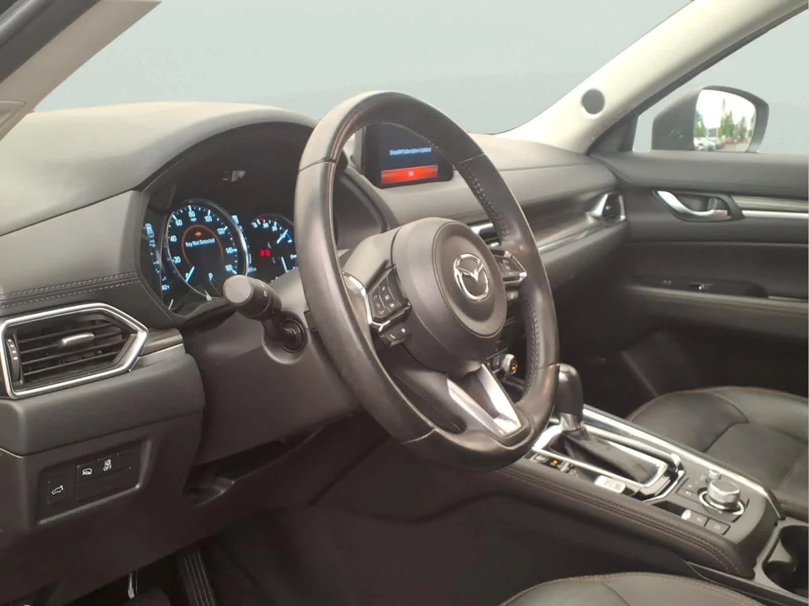 Used 2020 DEEP CRYSTAL BLUE MC Mazda Grand Touring Reserve image 15