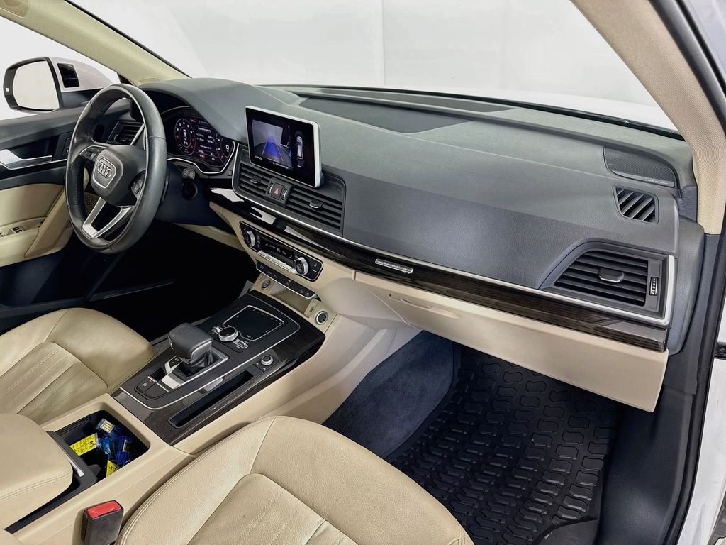 Used 2018 Ibis White Audi Premium Plus image 31