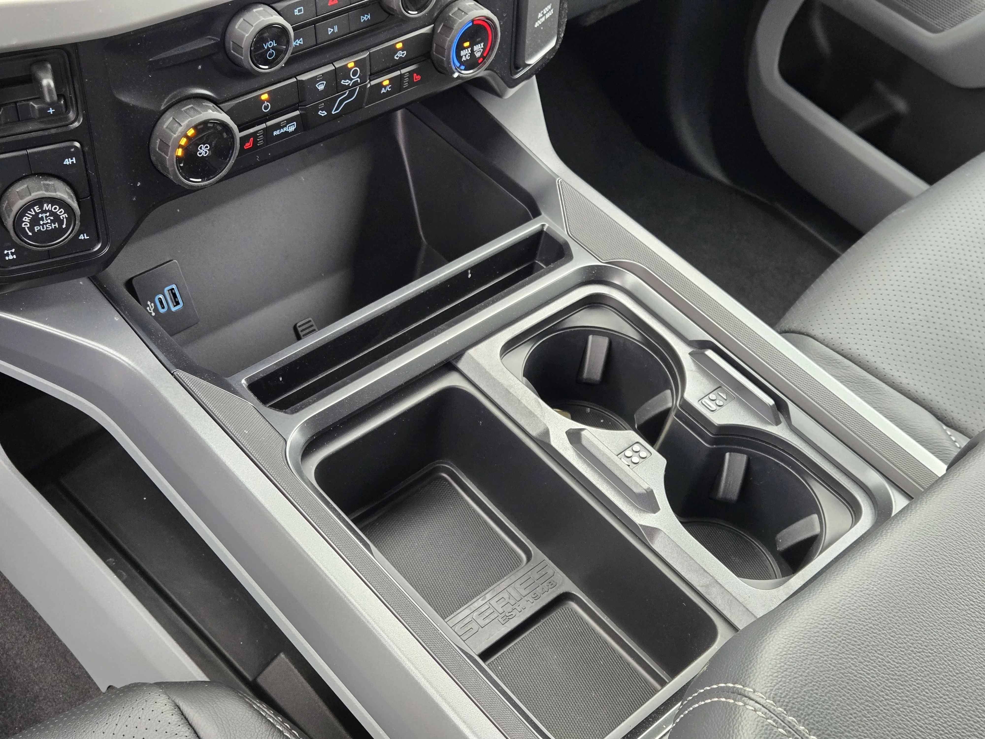 New 2026 Marsh Gray Ford XLT image 31