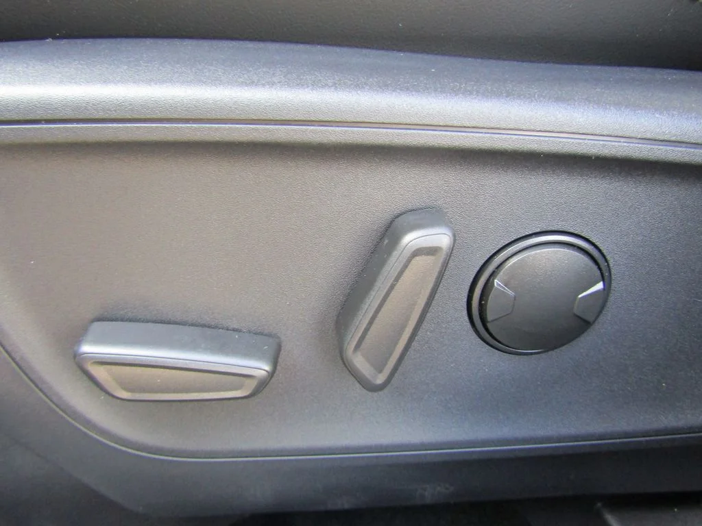 New 2026 Shadow Black Ford Big Bend® image 16
