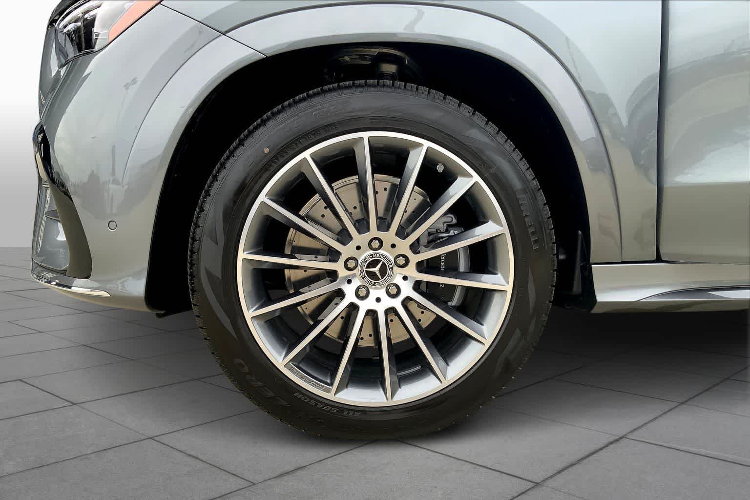 New 2026 Selenite Grey Metallic Mercedes-Benz GLE 350 image 11