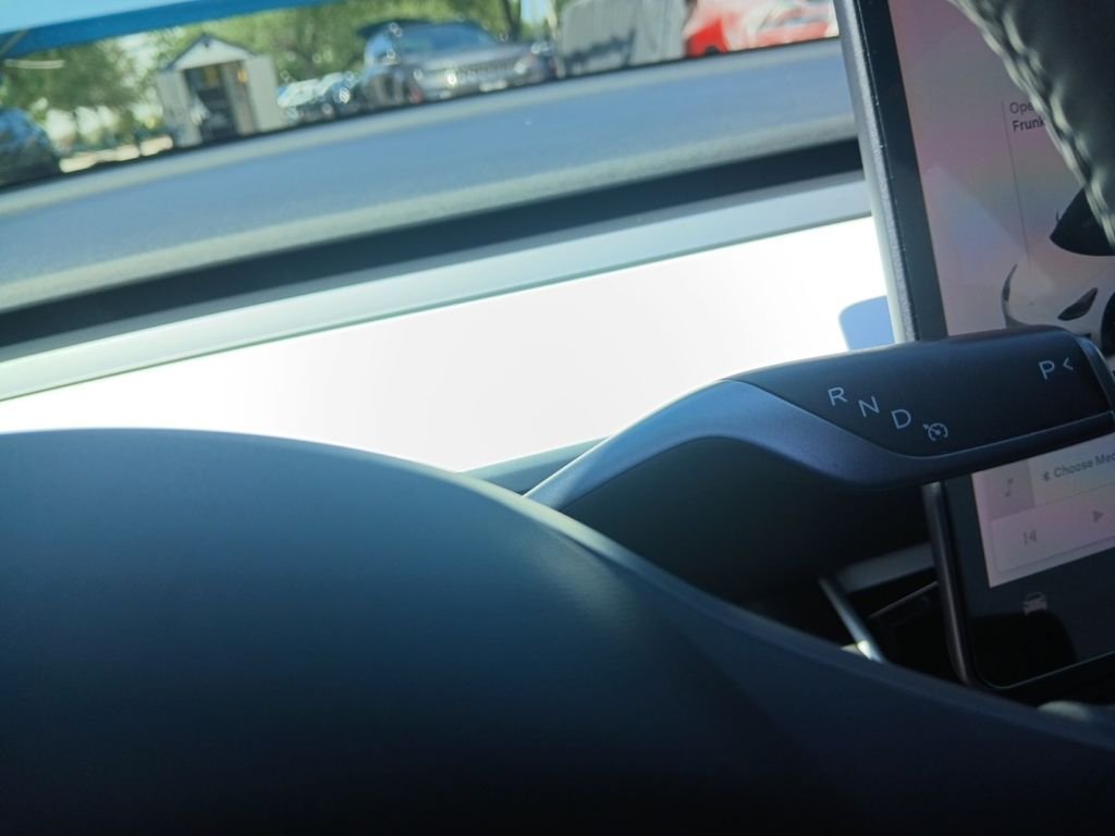 Used 2019  Tesla Long Range image 24