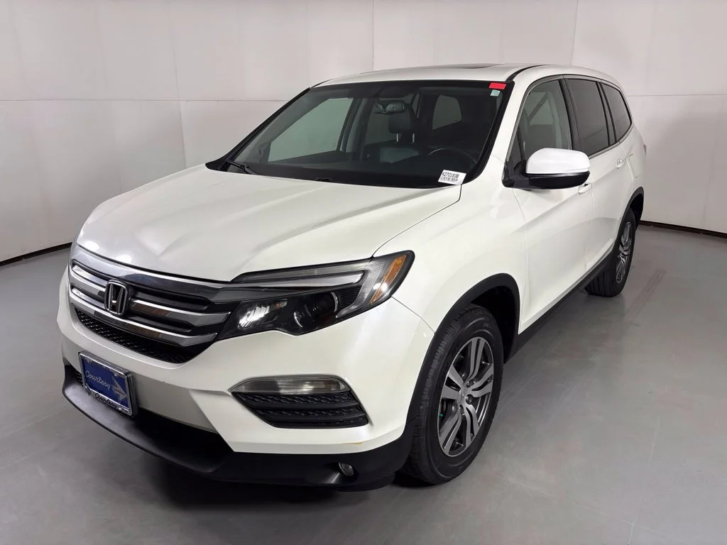 Used 2017  Honda EX-L image 4