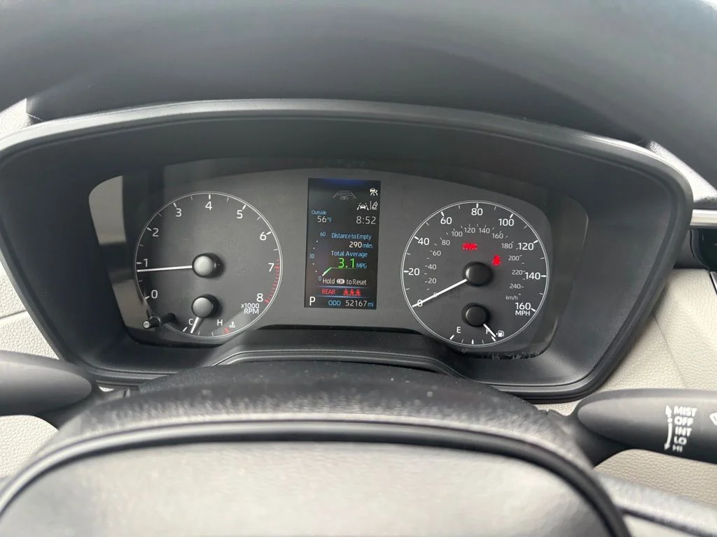 Used 2024 Black Toyota L image 19
