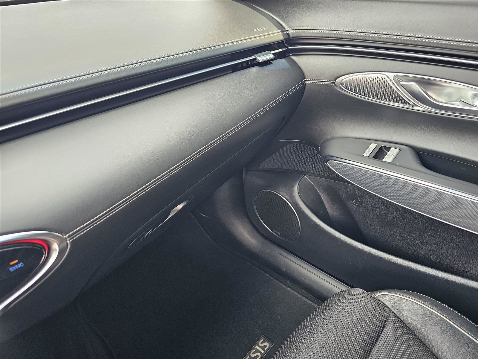 2023 GENESIS GV70 Standard - Photo 27
