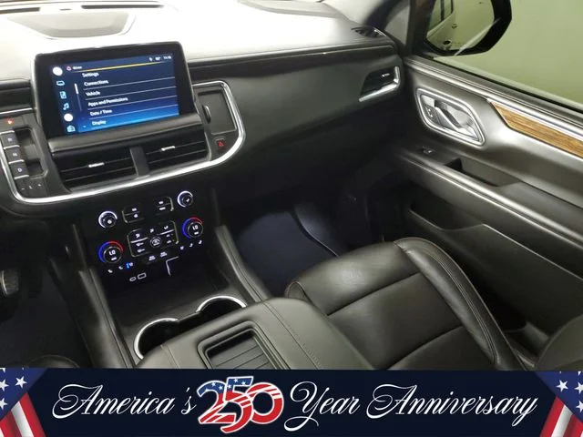 Used 2022 Red Chevrolet High Country image 18