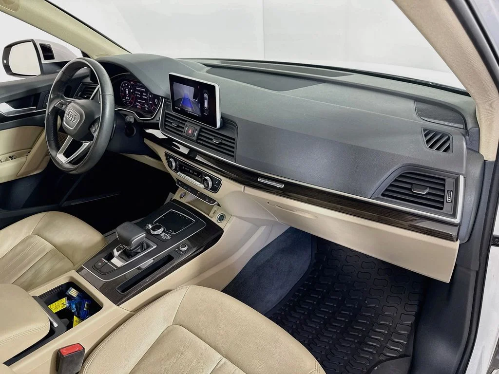 Used 2018 Ibis White Audi Premium Plus image 31