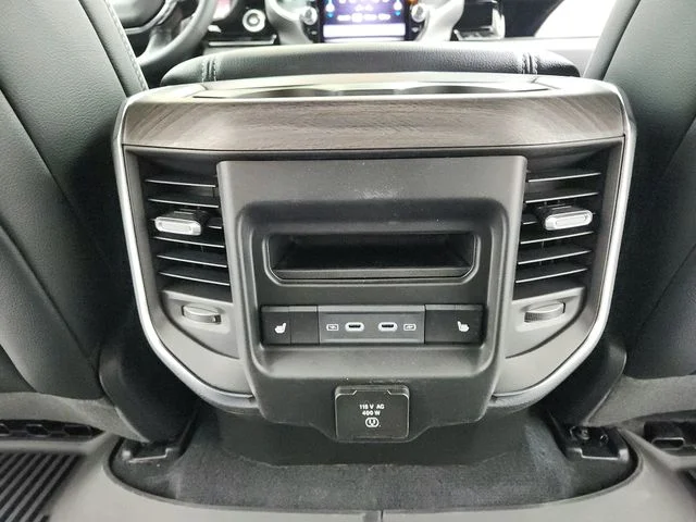 New 2026 Molten Red Pearl-Coat Exterior Paint RAM Laramie image 42