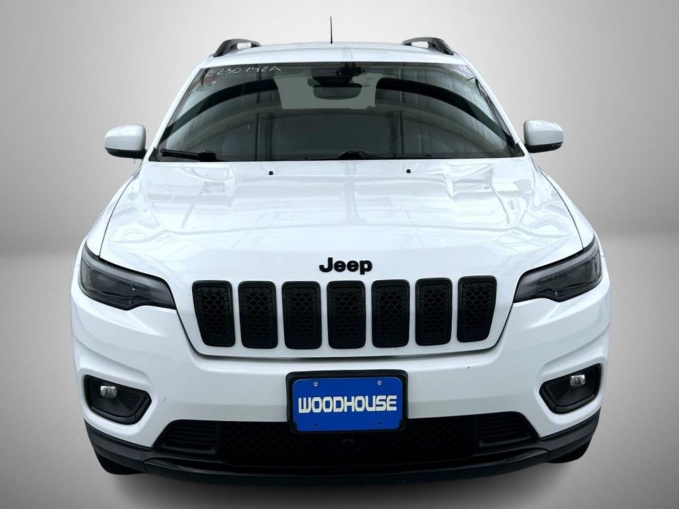 Used 2021 White Jeep Altitude image 2