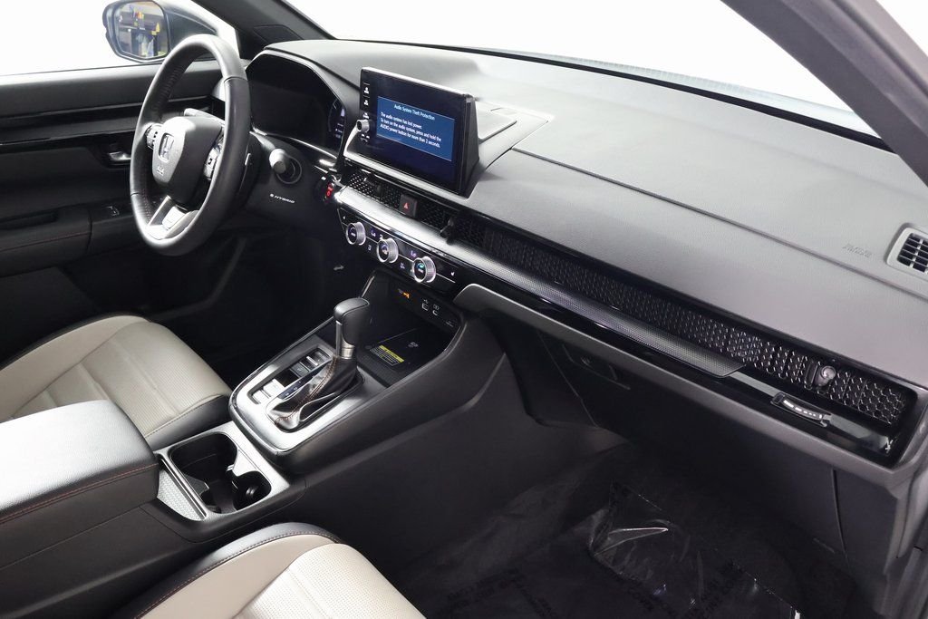 Used 2024 Platinum White Pearl Honda Sport Touring image 9