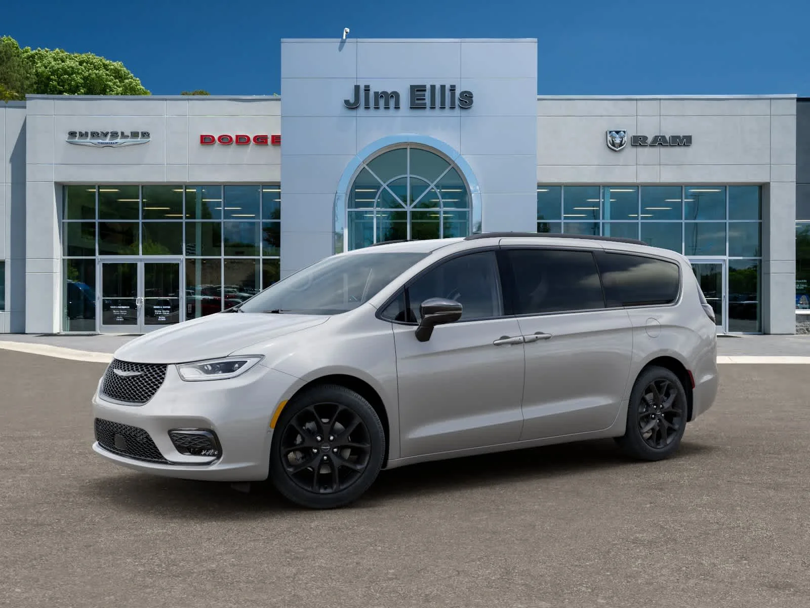 New 2026 Silver Mist Clearcoat Chrysler Select image 2