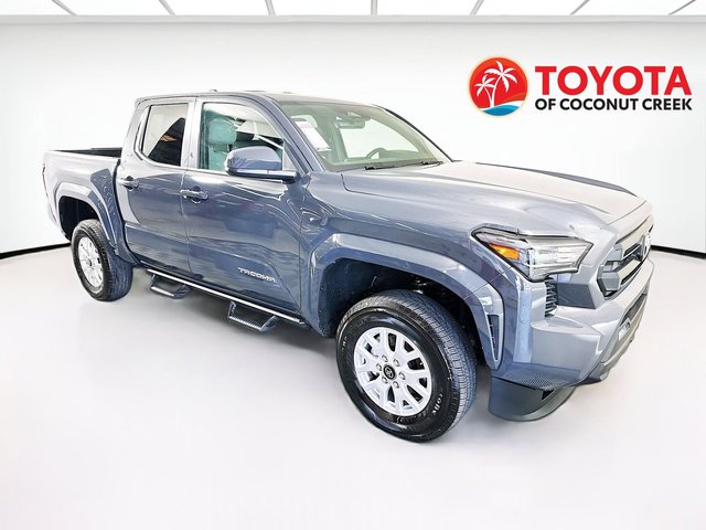 2025 Toyota Tacoma 4WD SR5