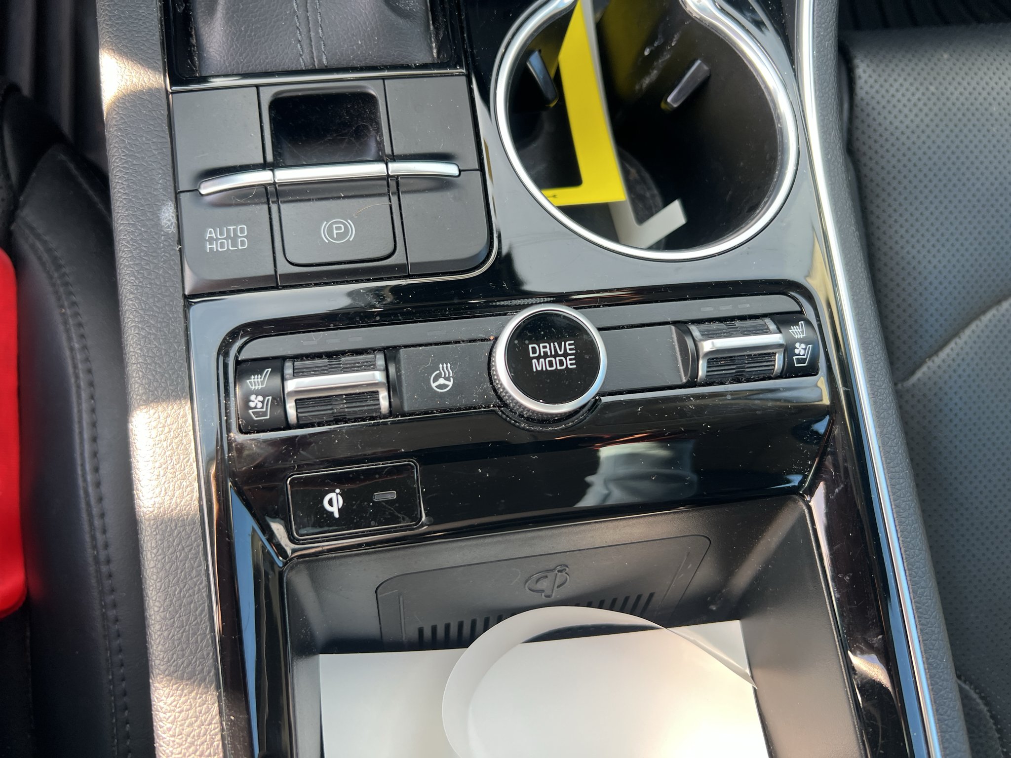 Used 2021 Ebony Black Kia EX image 17