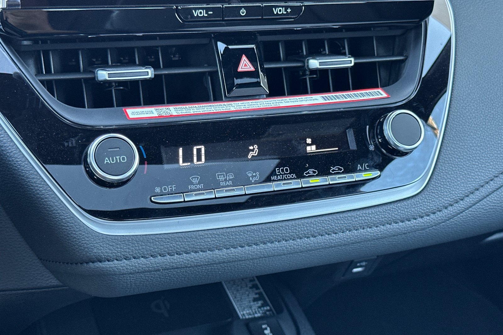 2026 Toyota Corolla XSE - Photo 19