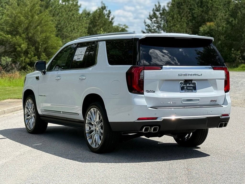 2026 GMC Yukon Denali - Photo 12