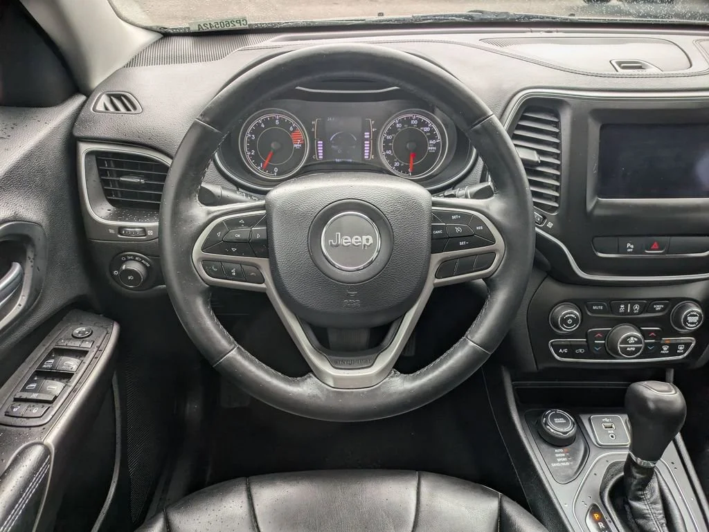View 32