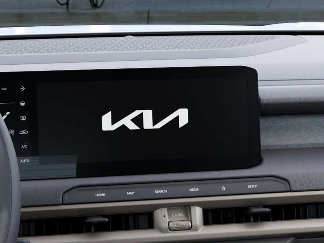 New 2027 White Kia SX image 20