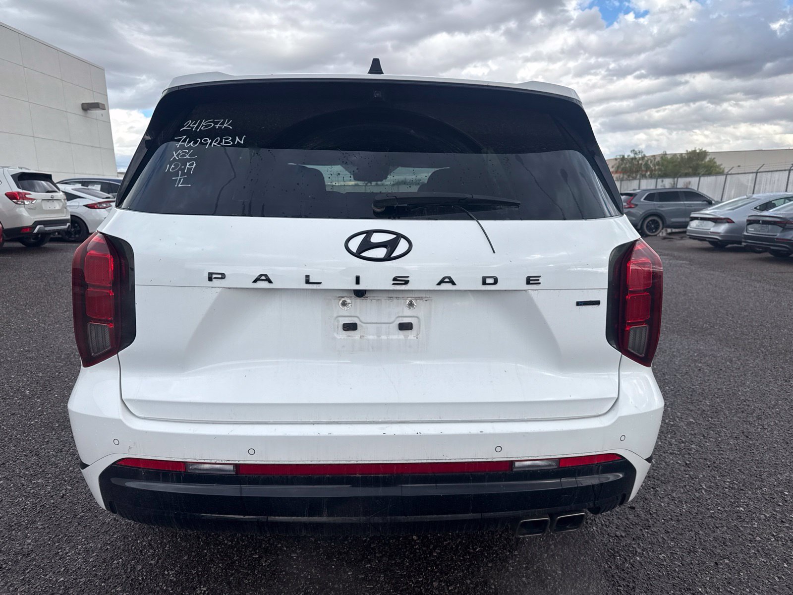 Used 2024 White Hyundai Calligraphy Night Edition image 4