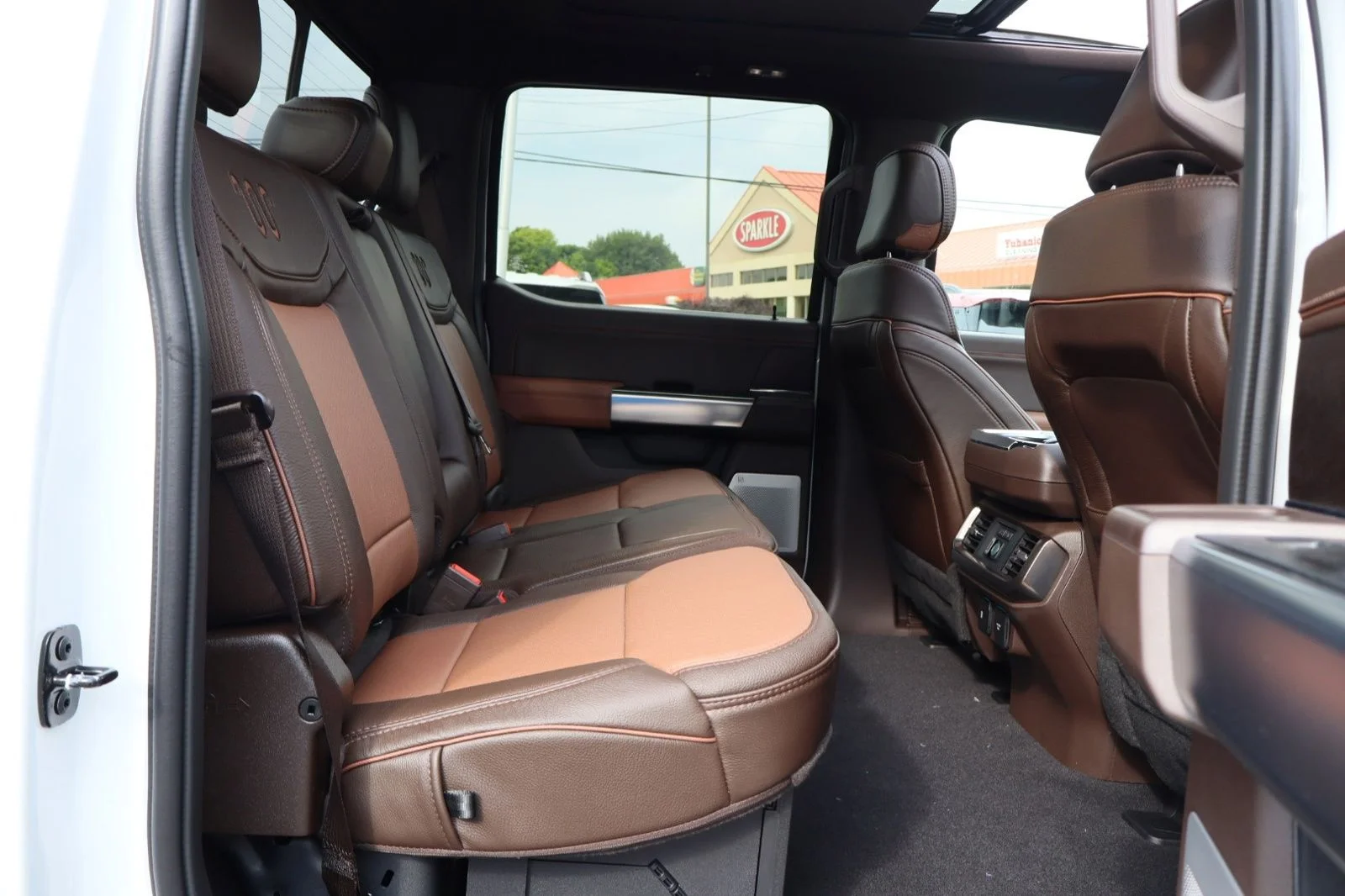 New 2026 Star White Metallic Tri-Coat Ford King Ranch® image 49