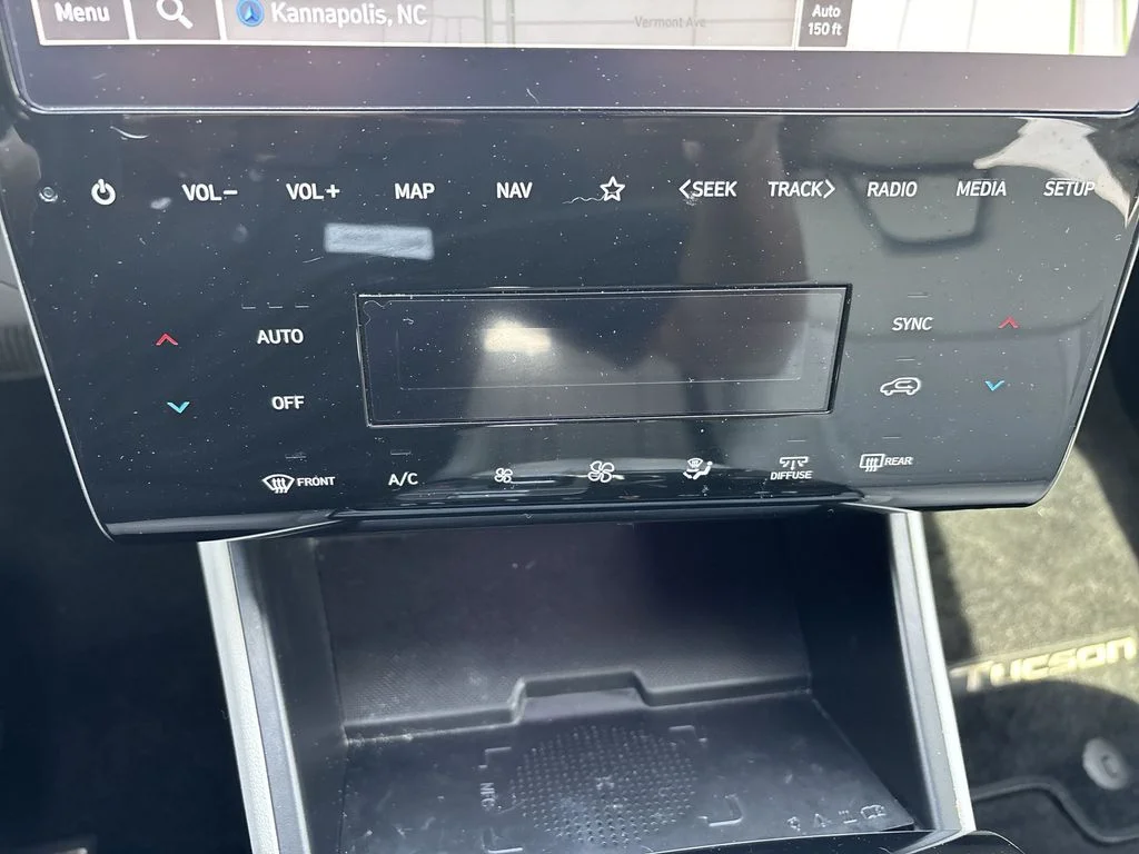 Used 2024 Gray Hyundai Limited image 17