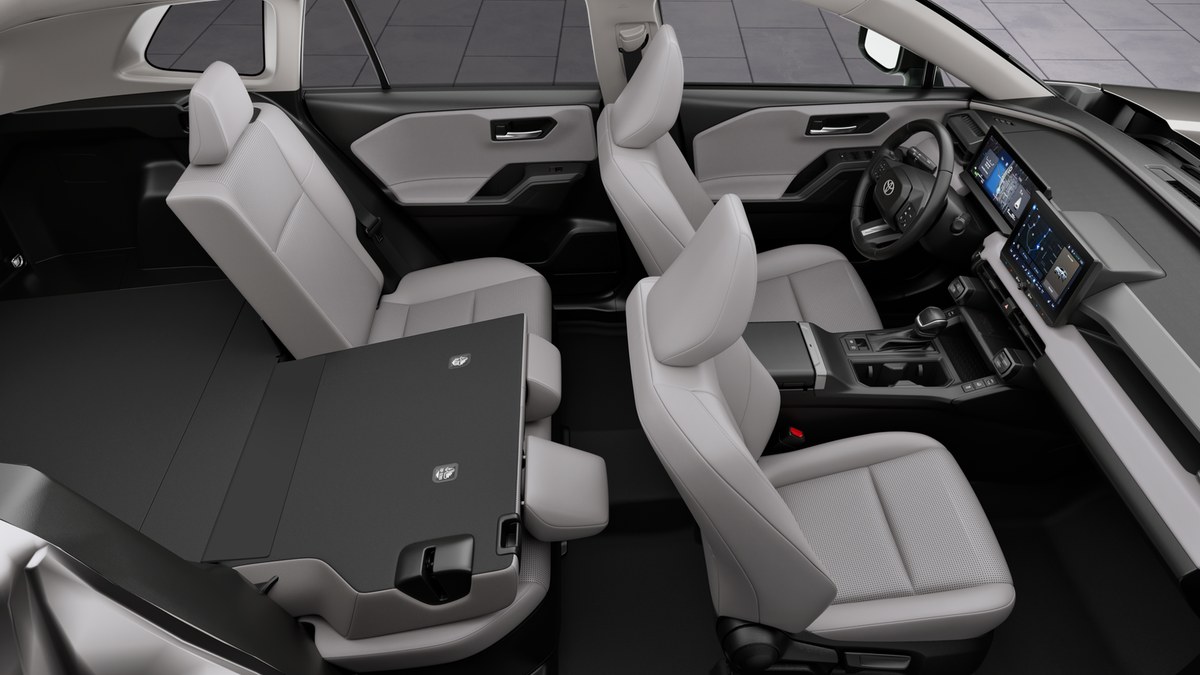New 2026 Ice Cap Toyota XLE Premium image 22