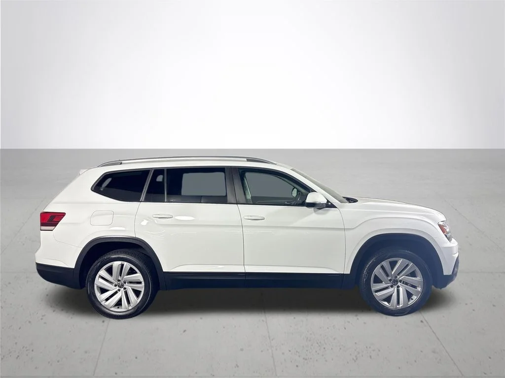Used 2019 White Volkswagen 3.6L V6 SE image 5