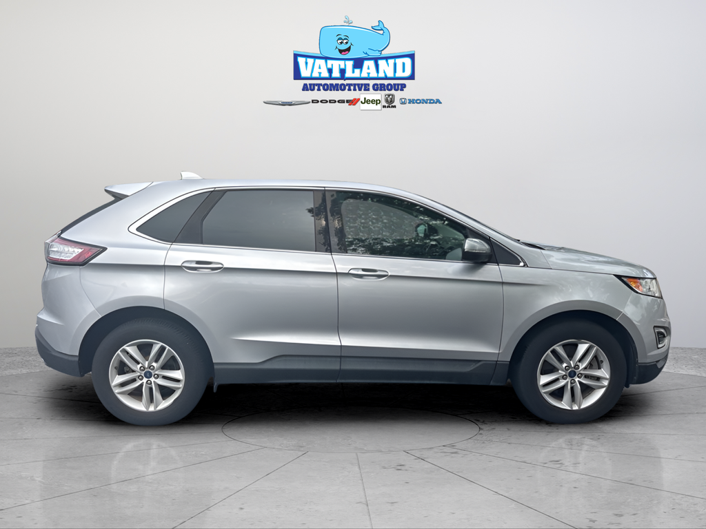 Used 2018 Silver Ford SEL image 6