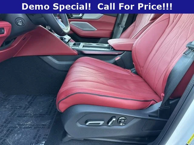 Used 2026 Platinum White Acura w/A-Spec Advance Package image 9