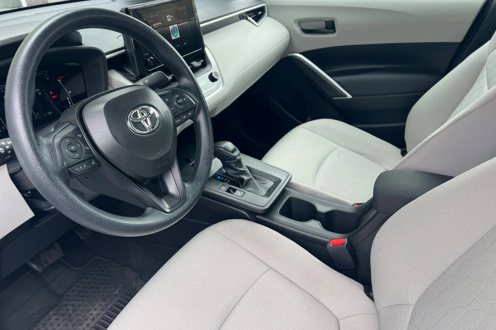 Certified Used 2026 Wind Chill Pearl Toyota L image 9