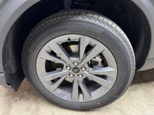New 2026 Star White Metallic Tri-Coat Ford Active image 29