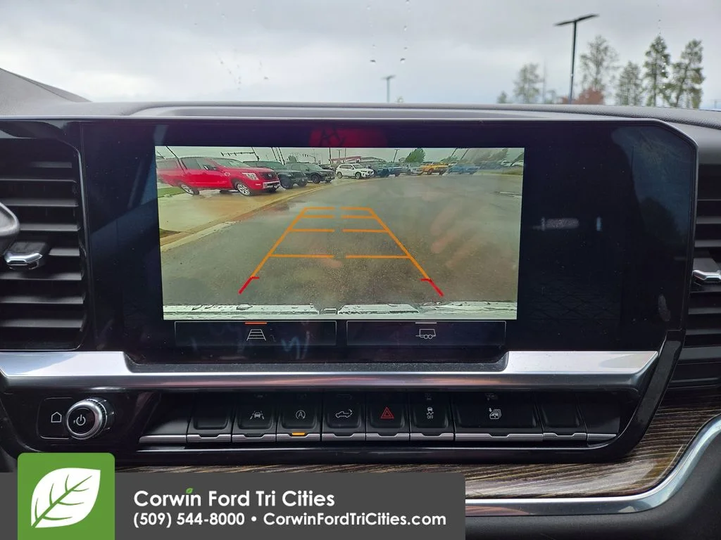 Used 2023 Summit White GMC Elevation image 25