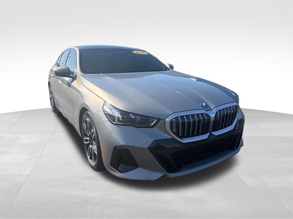 Used 2026 Gray BMW 550e xDrive image 16