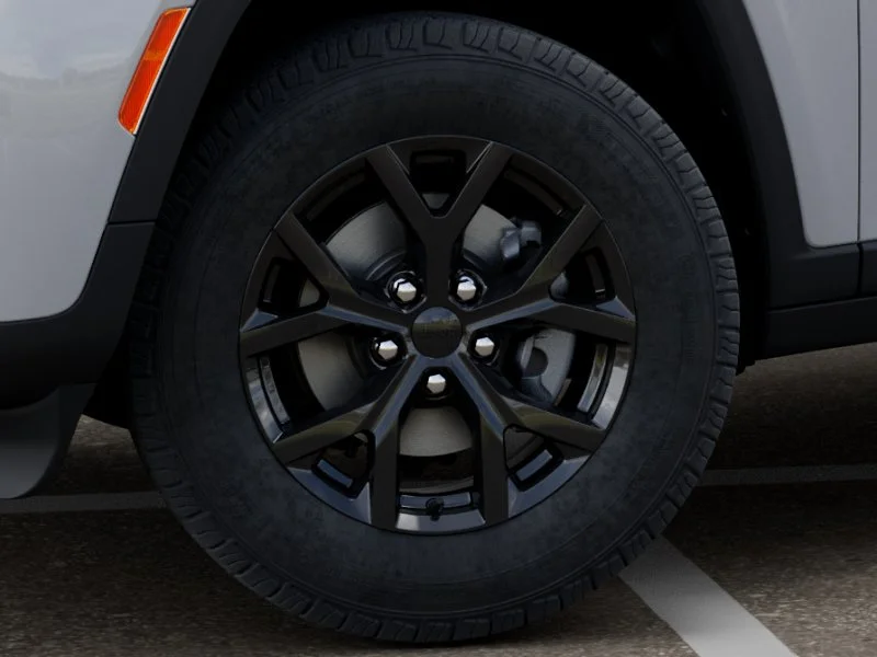 New 2026 Bright White Clear-Coat Exterior Paint Jeep Altitude image 40