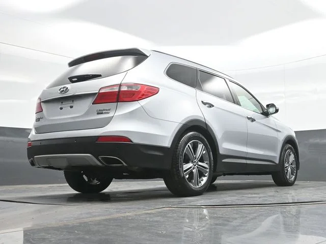 Used 2016 Silver Hyundai Limited image 26