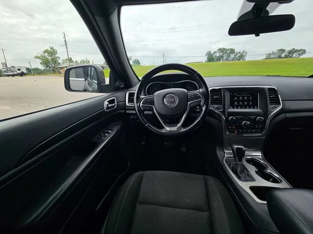 Used 2021 Black Jeep Laredo E image 13