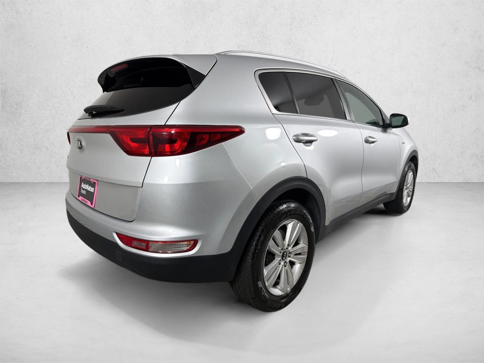 Used 2017 Sparkling Silver Kia LX image 3