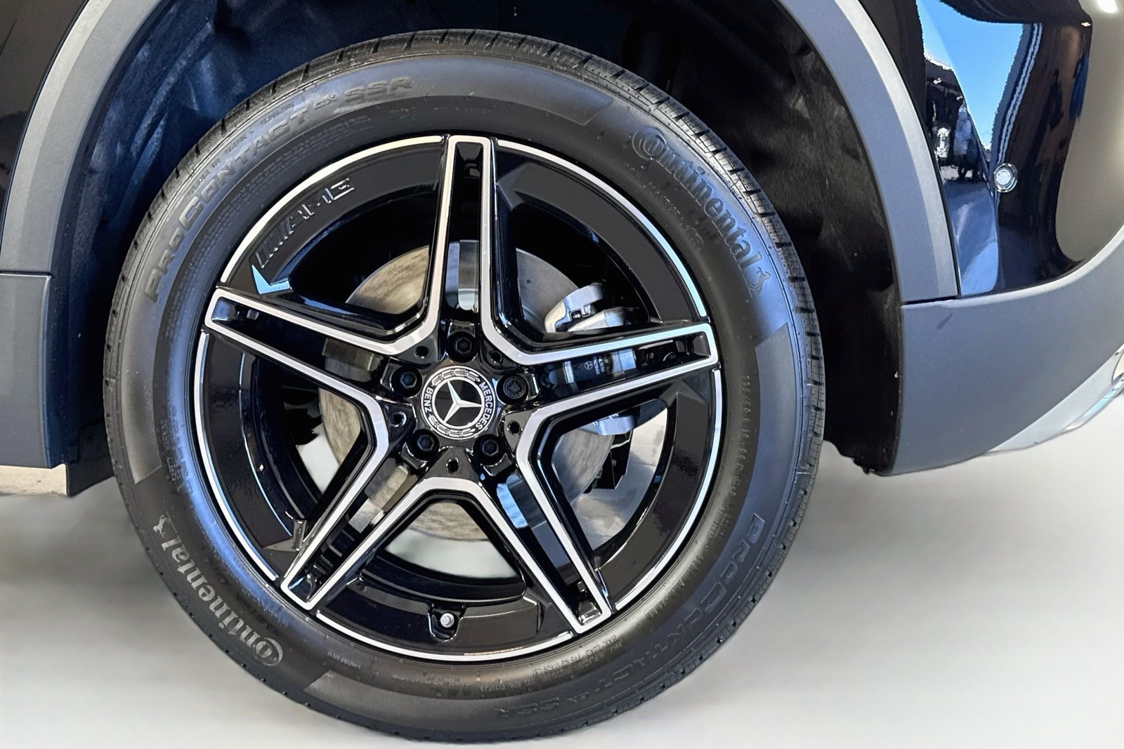New 2026 Night Black Mercedes-Benz GLA 250 image 29