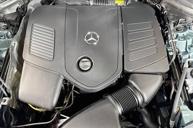New 2026 Verde Silver Metallic Mercedes-Benz GLC 300 image 58