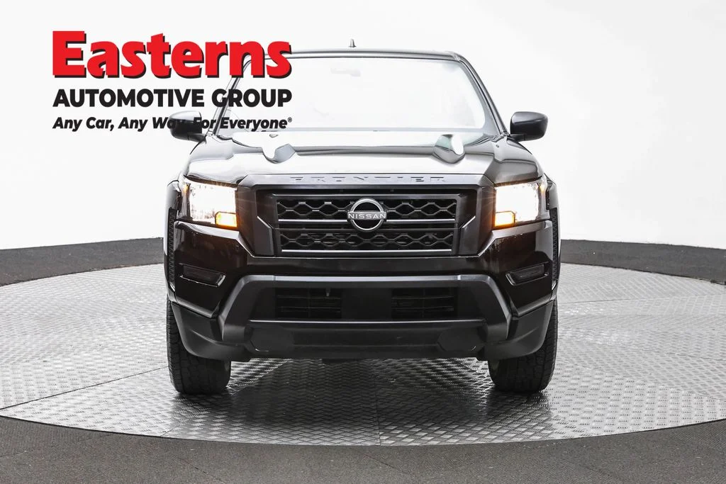 Used 2022 Black Nissan S image 2