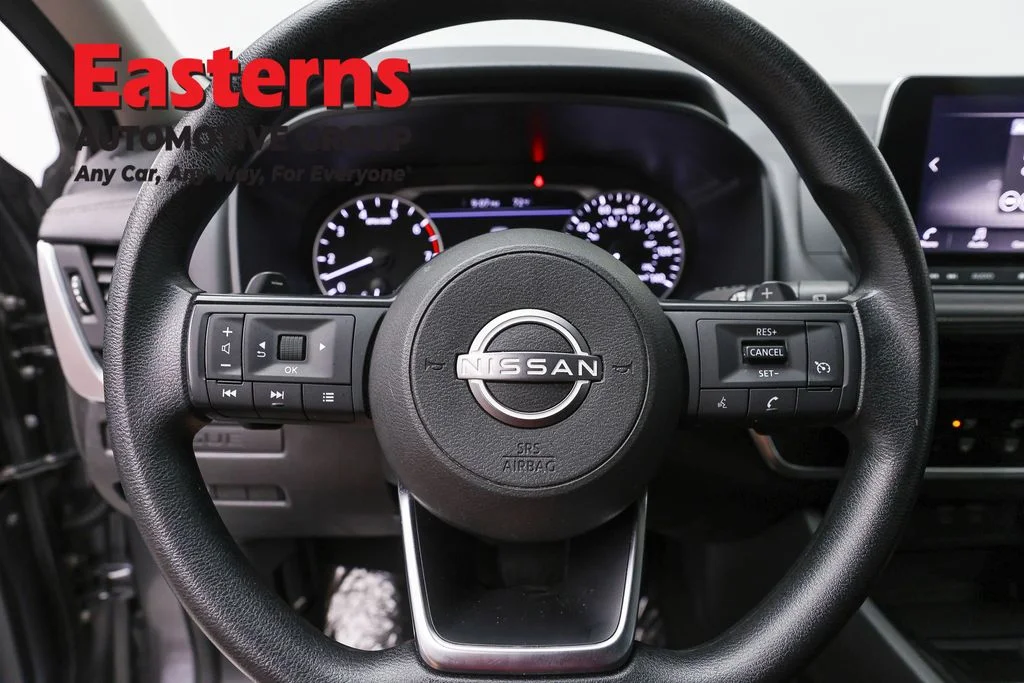 Used 2024 Gray Nissan S image 10
