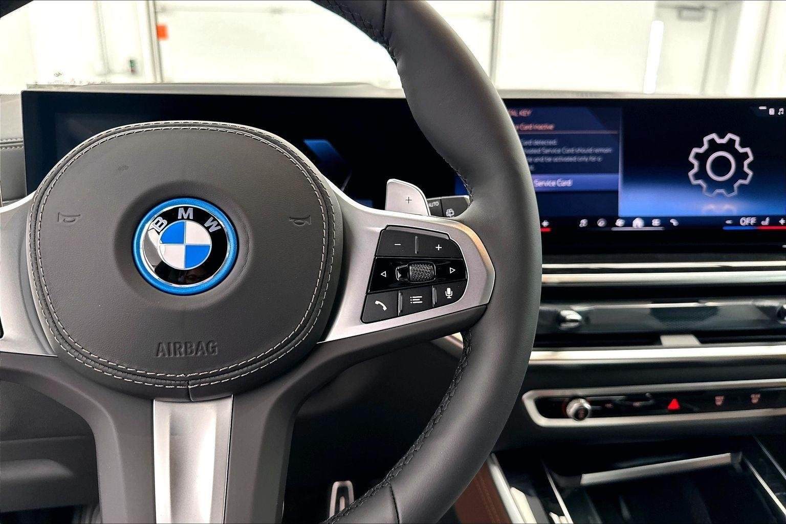 New 2026 Black Sapphire Metallic BMW xDrive50e image 15