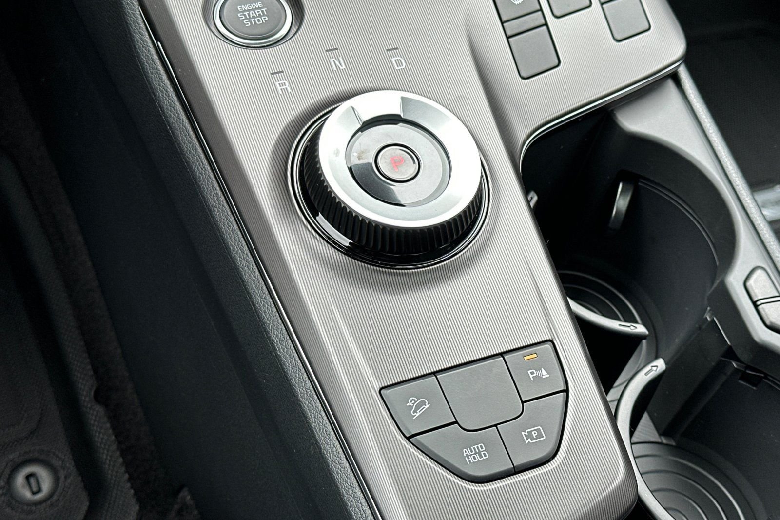 New 2026 Snow White Pearl Kia EX image 17