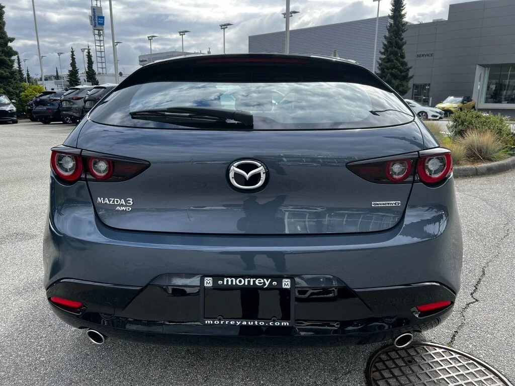 Used 2025  Mazda GS Auto i-ACTIV AWD Only 3,509 km! Like new! Luxur image 8