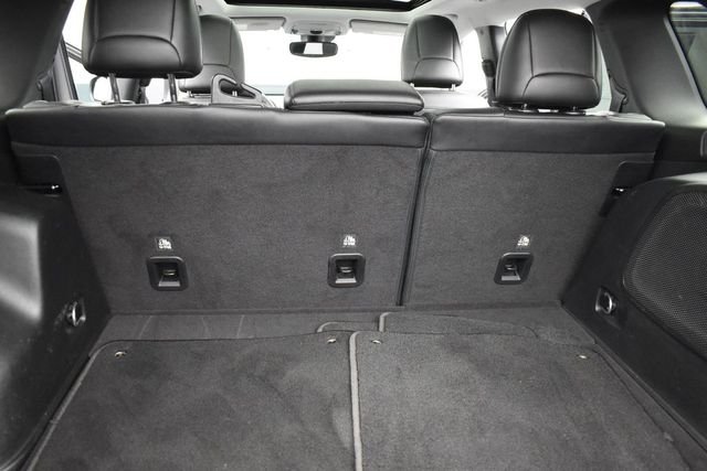 Used 2022 Gray Jeep Limited image 9