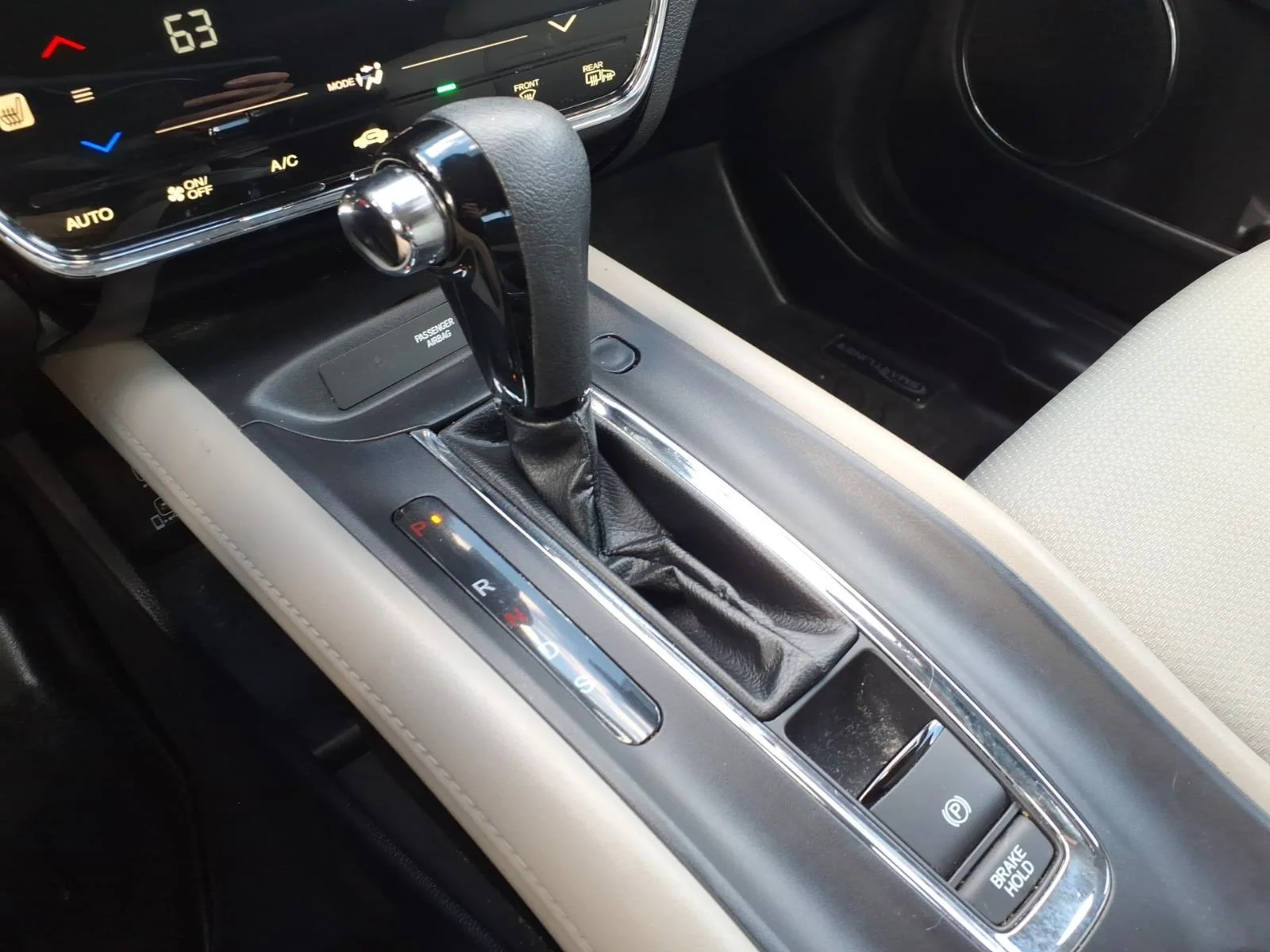 2021 Honda HR-V EX - Photo 11