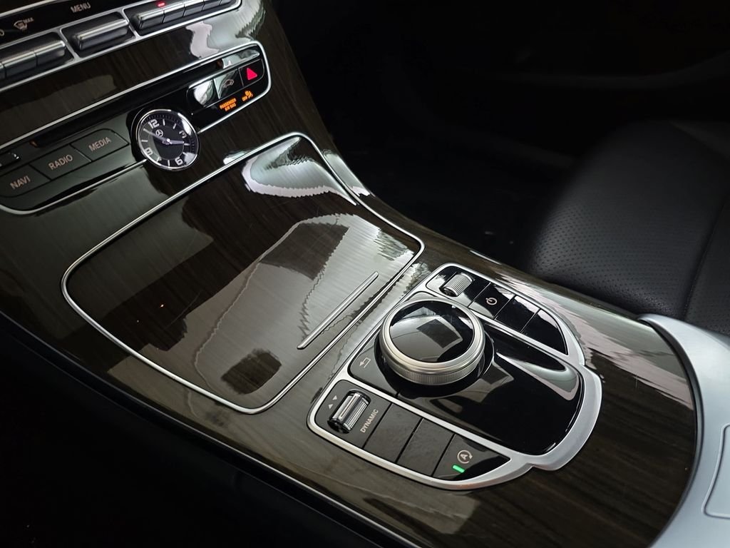 Used 2018  Mercedes-Benz C 300 image 27