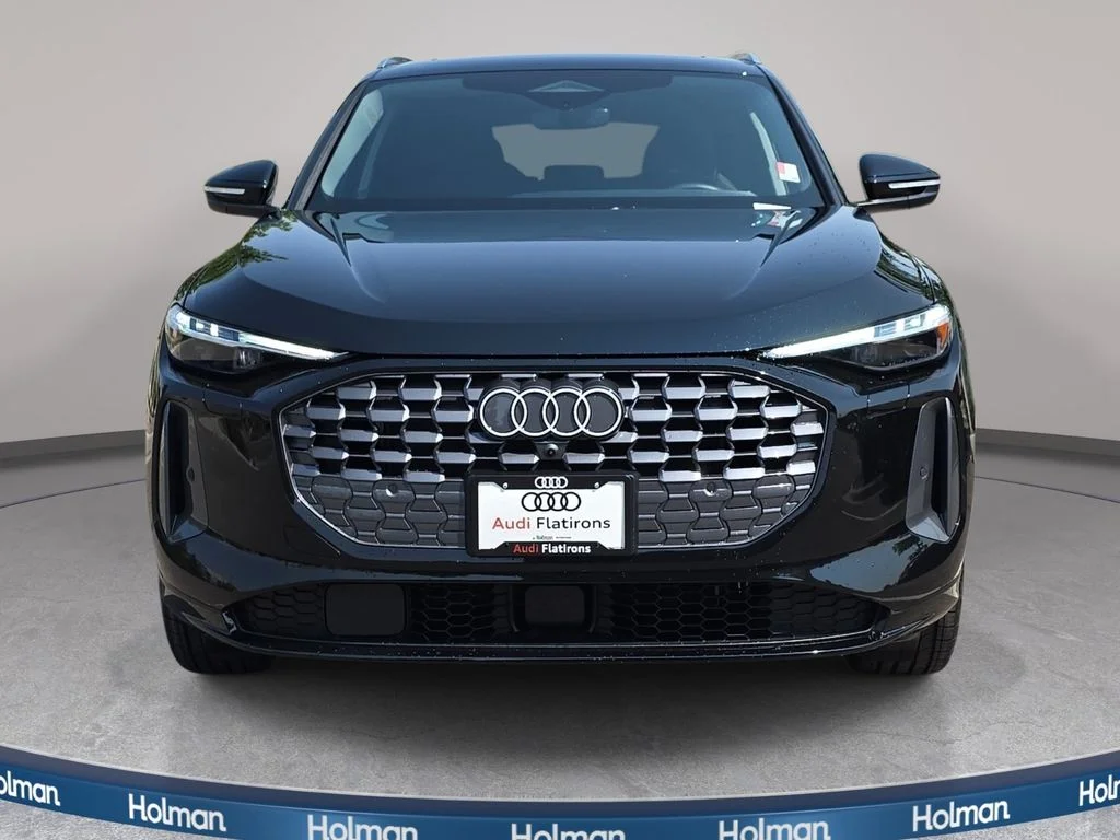 Used 2025 Black Audi 2.0T Prestige image 3
