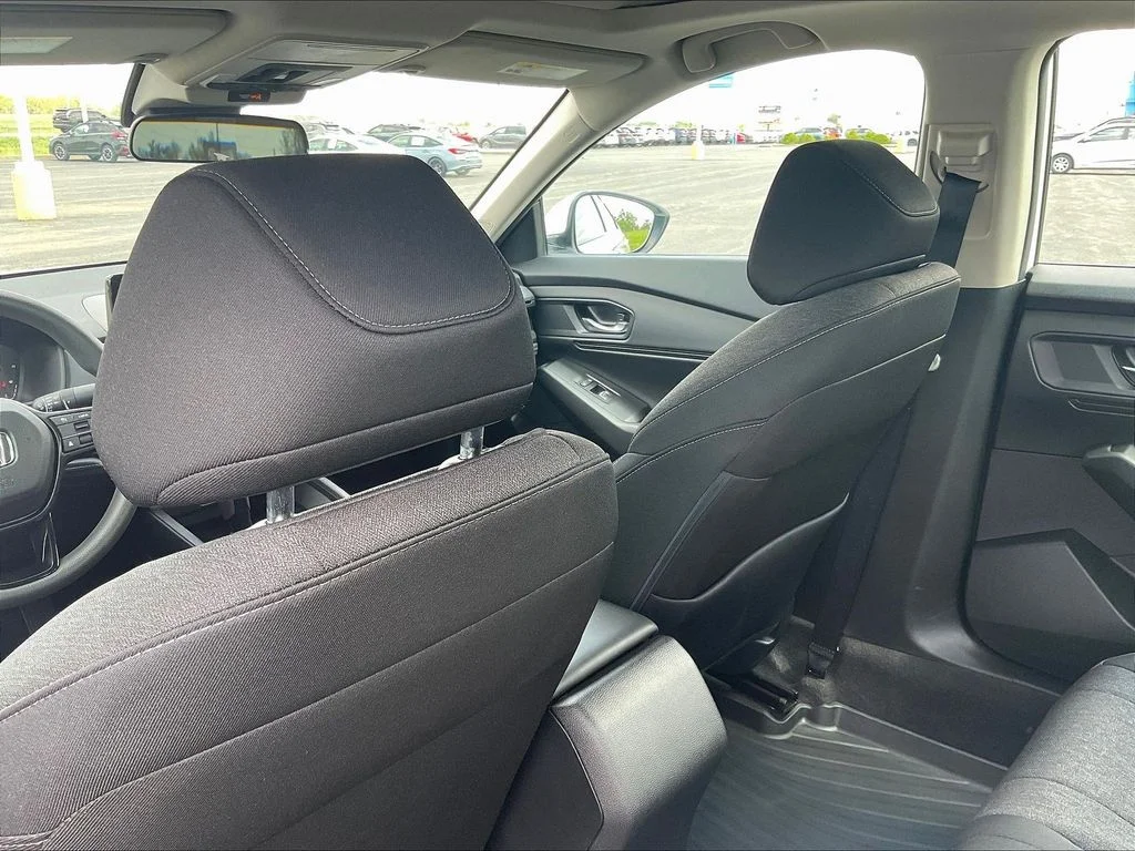 Certified Used 2024 Platinum White Pearl Honda EX image 21