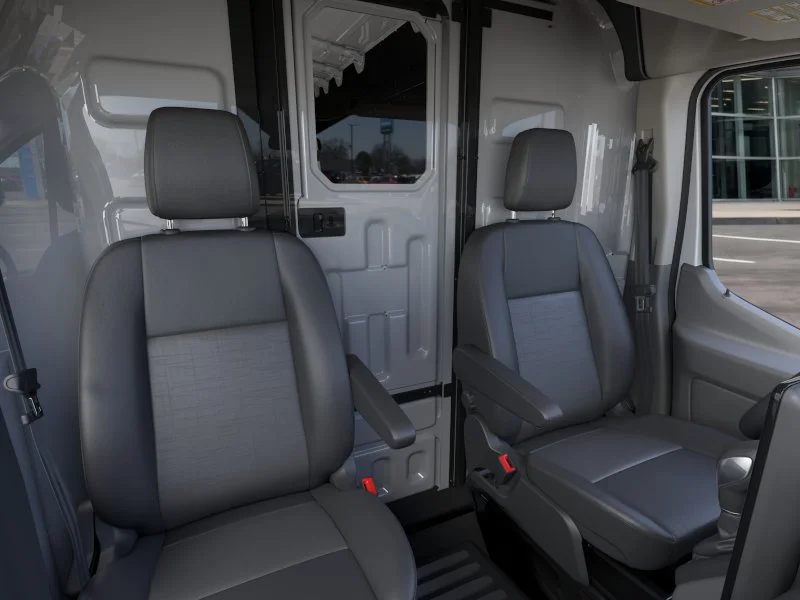 New 2026 Oxford White Ford Cargo Van image 37